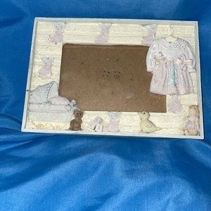 PRICE DROP!! Cute Vintage Picture Frame for Newborn Baby Girl.
